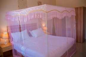 Room in Guest room - King room with nice lake view - 2 people